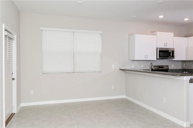 Building Photo - 11646 Castine St