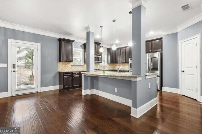 Building Photo - 149 Clubhouse Crossing