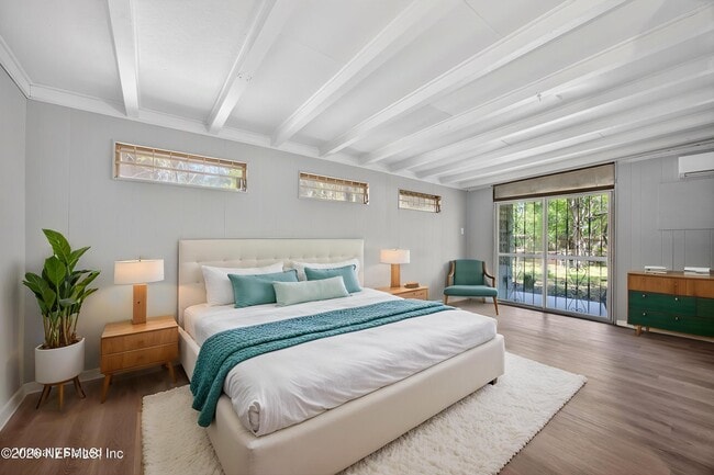 Building Photo - 6955 Miss Muffet Ln S