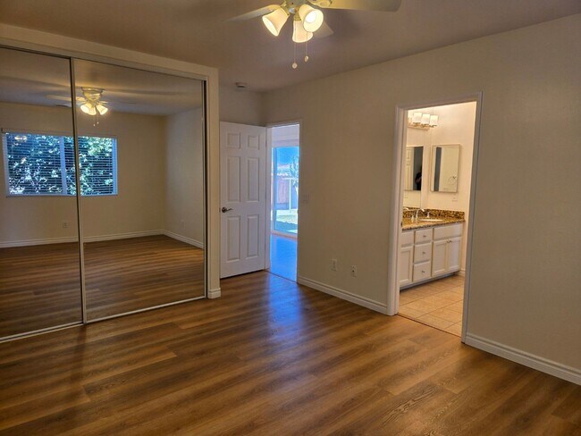 Building Photo - 4 BR / 2 BA near SDSU available immediately.