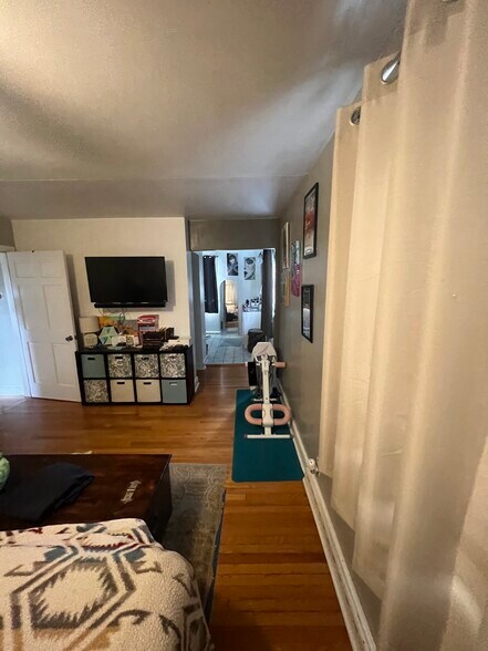 Building Photo - 6241 Forest Hill Ave