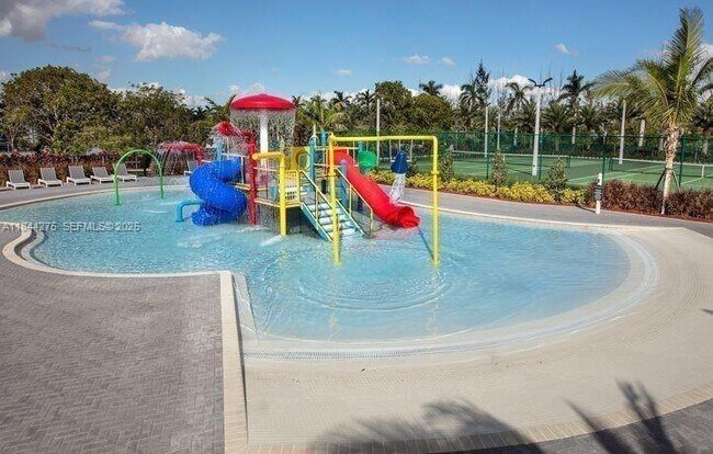 Building Photo - 7905 NW 104th Ave