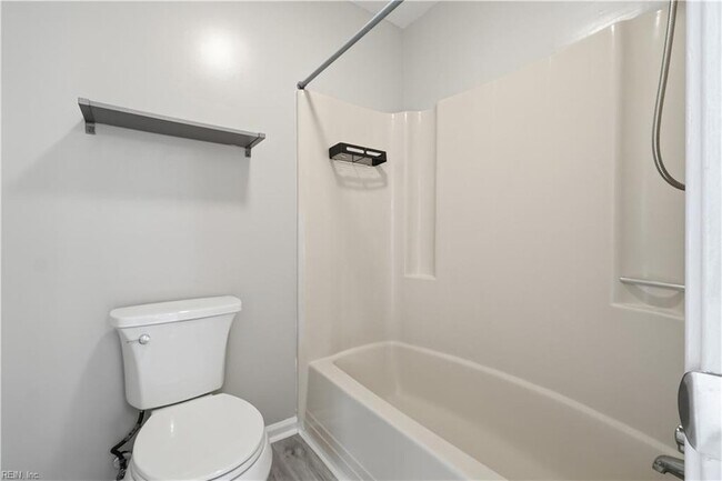 Building Photo - 317 Ferdinand Cir