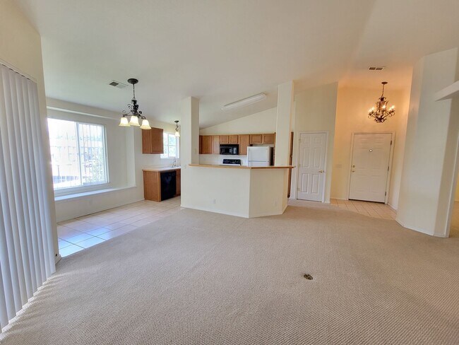 Building Photo - 3650 Strawberry Field Grove