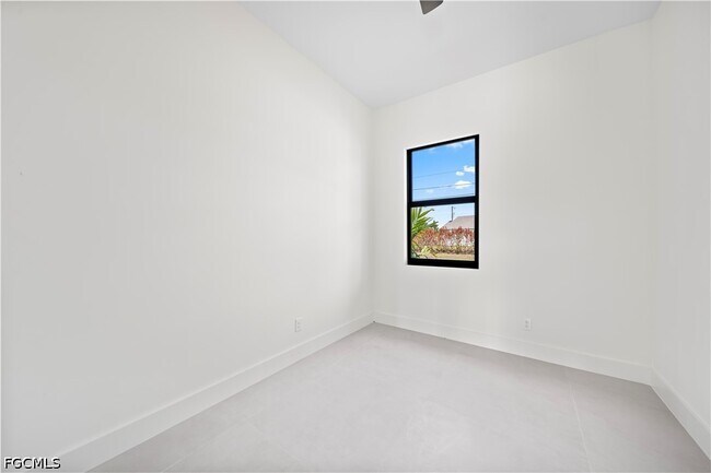 Building Photo - 2705 Darlene Pl
