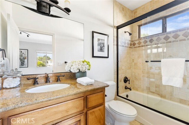 Building Photo - 16659 Addison St