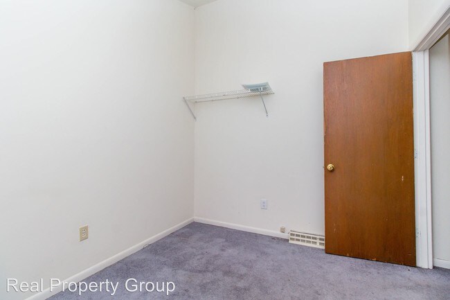 Building Photo - 1011 Southpark Dr