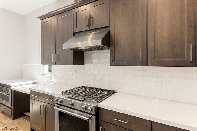 Building Photo - 132 Los Cabos Dr