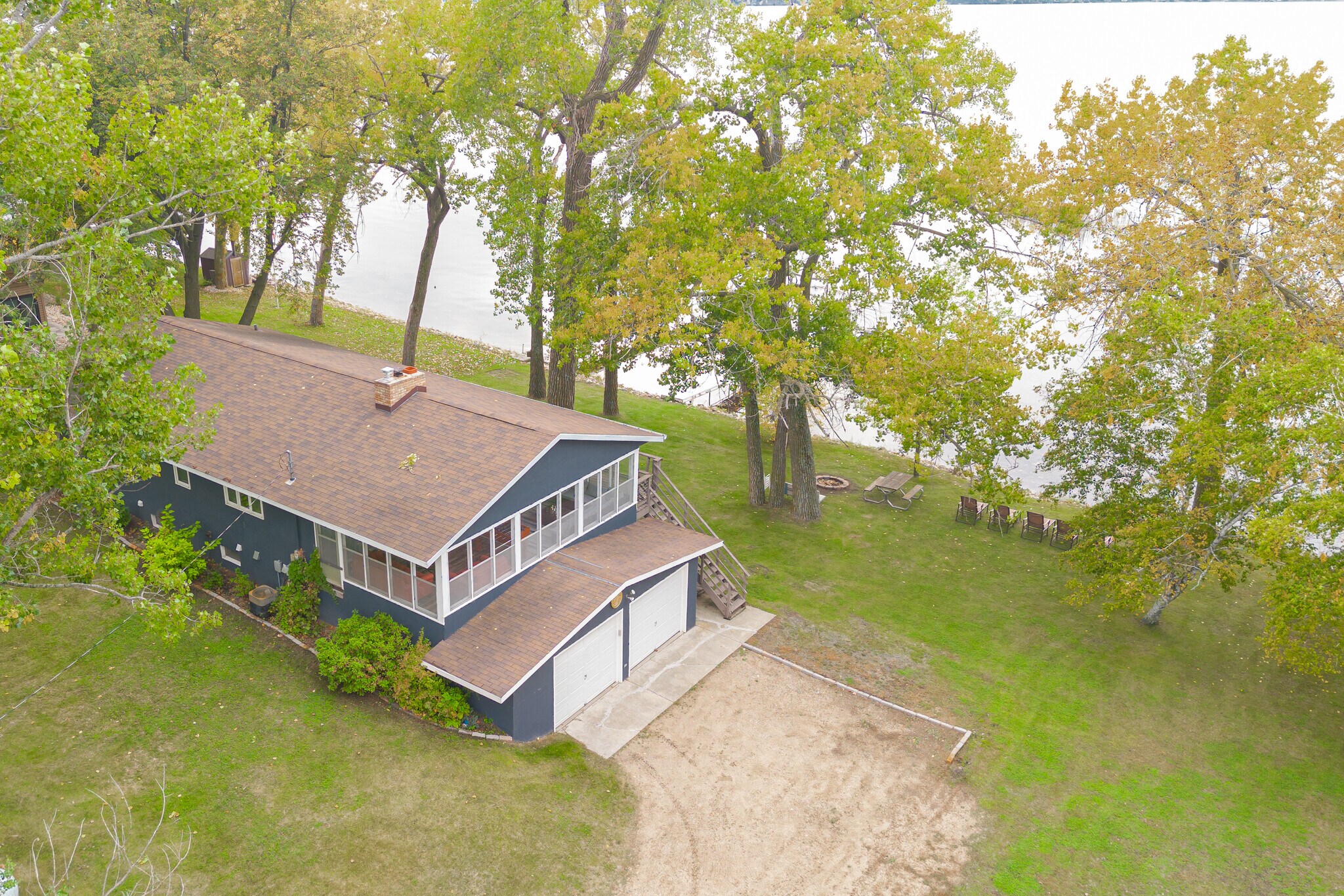 Building Photo - 6806 Sunset Strip NW