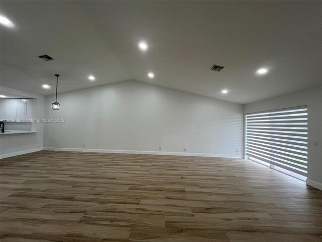 Building Photo - 1876 Andromeda Ln
