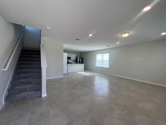 Building Photo - 3355 Vine Leaf St