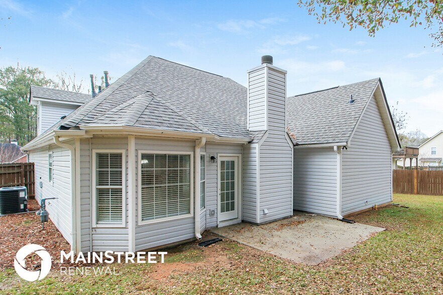 Building Photo - 148 Parkside Dr