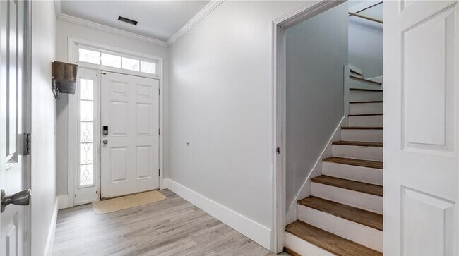 Building Photo - 82 Saddlebrush Rd