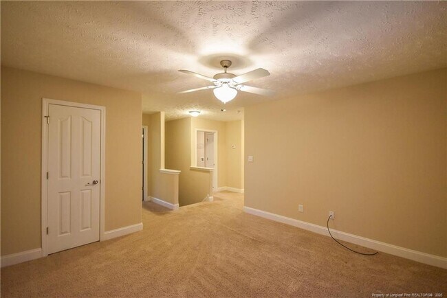 Building Photo - 24 Nassau Ln