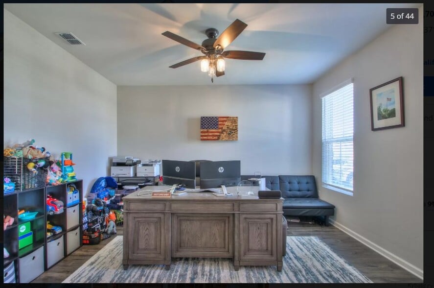 Building Photo - 3613 Magpie Ln