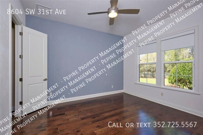 Building Photo - 8604 SW 31st Ave