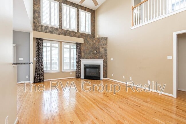 Building Photo - 10528 Runnymeade Dr