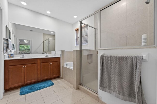 Building Photo - 6978 Broadland Wy