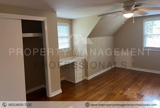 Building Photo - 1258 Deerfield Ln