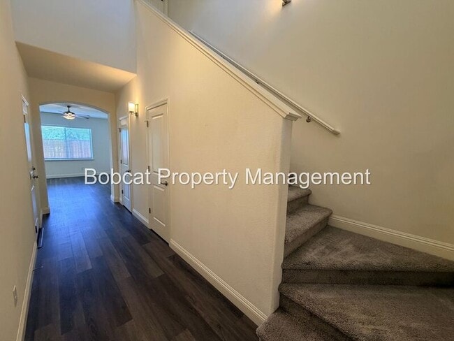 Building Photo - 1219 Correlli Ct