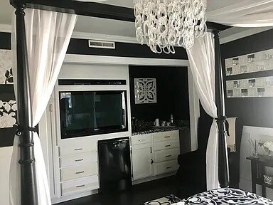 Building Photo - 5037 Terramar Way