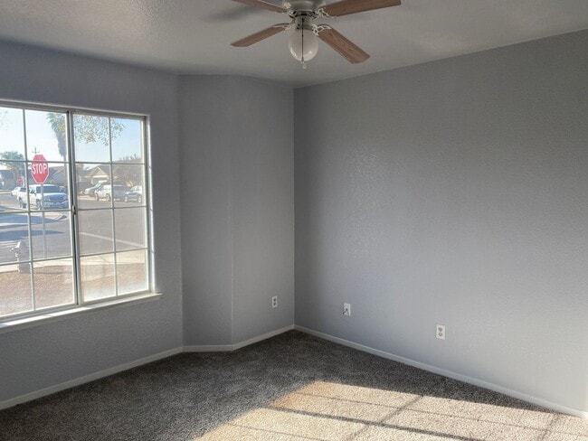 Building Photo - COMING SOON!! VERY NICE HOME 4 BEDROOM 2 BATHS