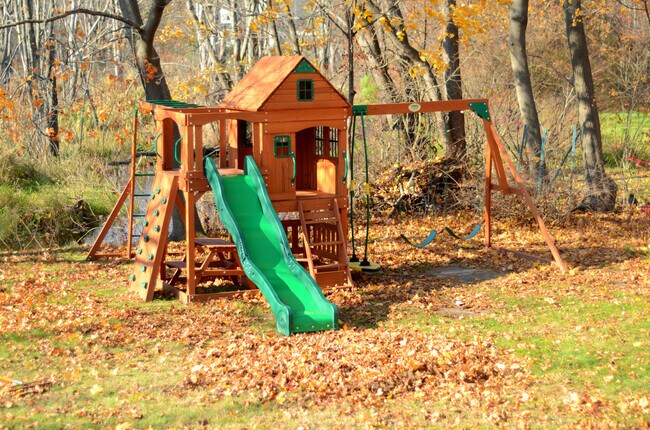 Building Photo - 199 Court St