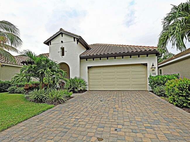 Building Photo - 7652 Cypress Walk Dr
