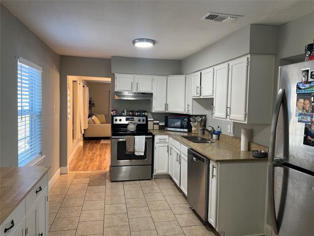 Building Photo - 1840 Prairie View Dr