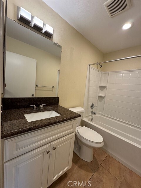 Building Photo - 1251 S Meadow Ln