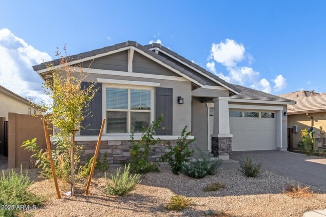 Building Photo - 11157 W Parkway Dr