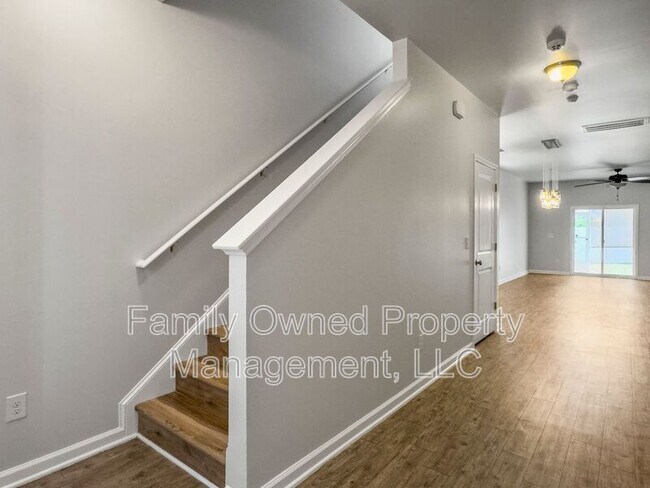 Building Photo - 205 Cypress Marsh Rd