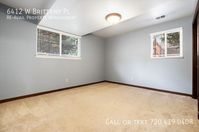 Building Photo - 6412 W Brittany Pl