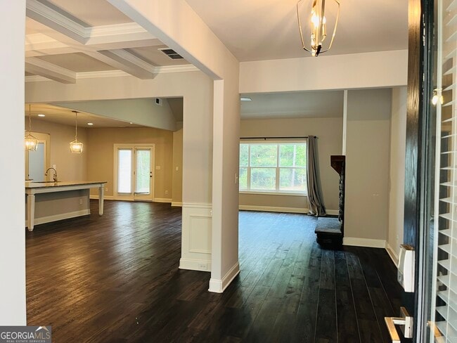 Building Photo - 1417 Rock House Rd