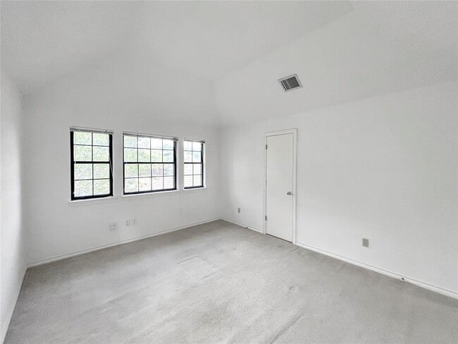 Building Photo - 5717 Taylor Draper Cove