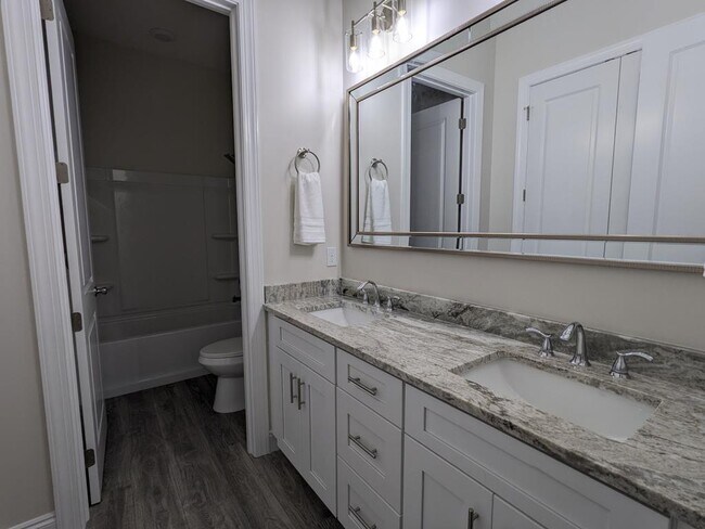 Building Photo - 383 Gramercy Plantation Rd