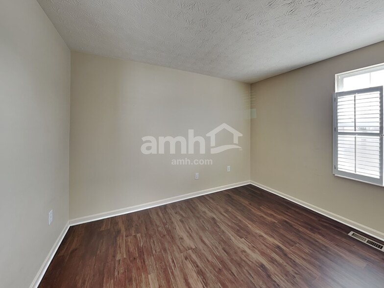 Building Photo - 4263 N Gensen Loop