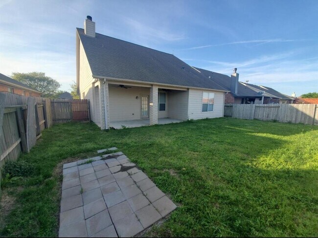 Building Photo - 15314 Harlin