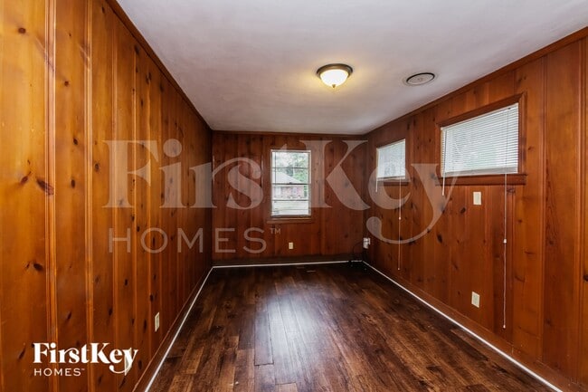 Building Photo - 1618 Willey St