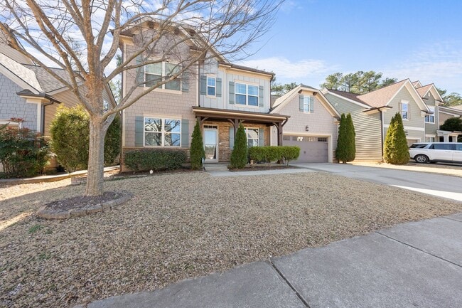 Building Photo - Stunning Apex Home with First-Floor Privat...