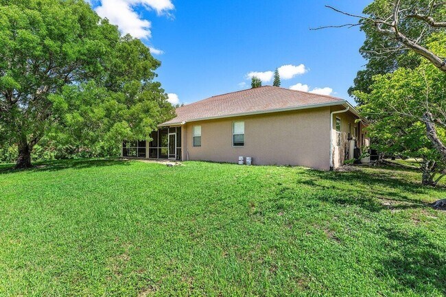 Building Photo - 12208 75th Ln N