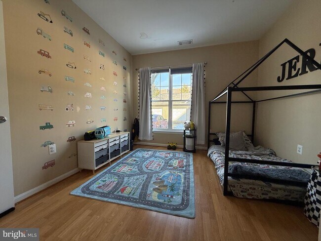 Building Photo - 13331 Connor Dr