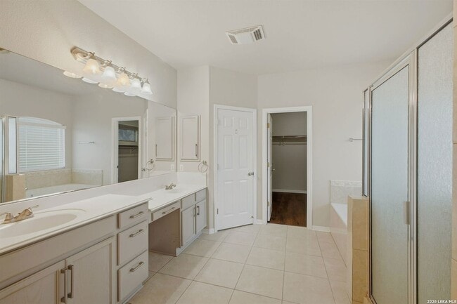 Building Photo - 8906 Breanna Oaks