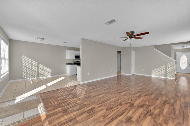 Building Photo - 722 Marsh Harbor Dr