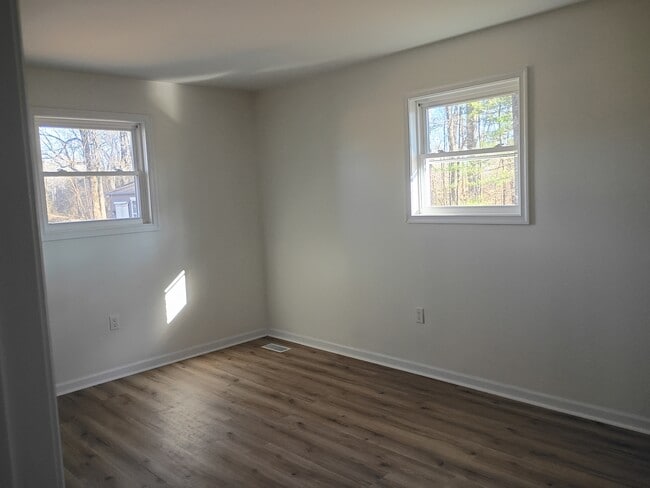 Building Photo - 5332 Hicone Rd