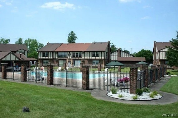 Building Photo - 4457-4457-05 Chestnut Ridge Rd