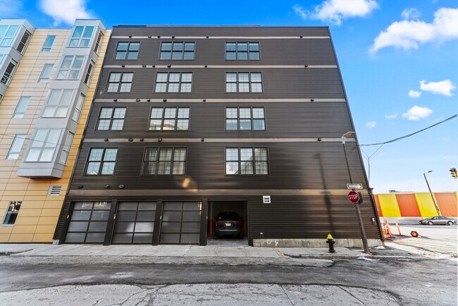 Building Photo - 99 D St