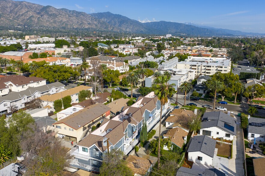 Building Photo - 123 S Roosevelt Ave