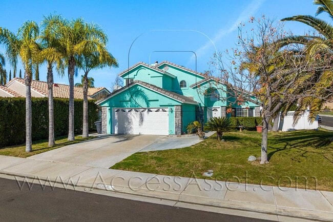 Building Photo - Beautiful 4 Bedroom Temecula Home with Private Backyard & Covered Patio