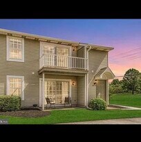 Building Photo - 312B Willow Turn